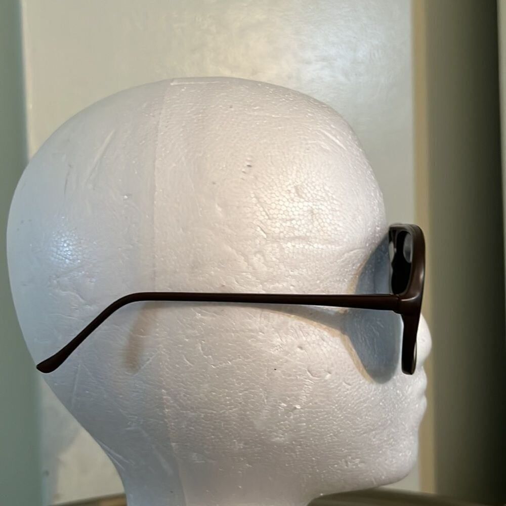 ‎VINTAGE SUNGLASSES - Picture 2 of 5